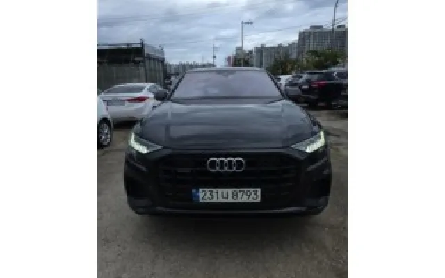 GV70일렉트릭 중고차 Q8 55 TFSI 콰트로 프리미엄 매물 사진 15 - 2023/02 270,890km