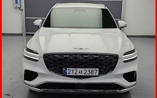 GV70일렉트릭 중고차 GV70 2.5T 가솔린 2WD 매물 사진 7 - 2024/11 8,258km